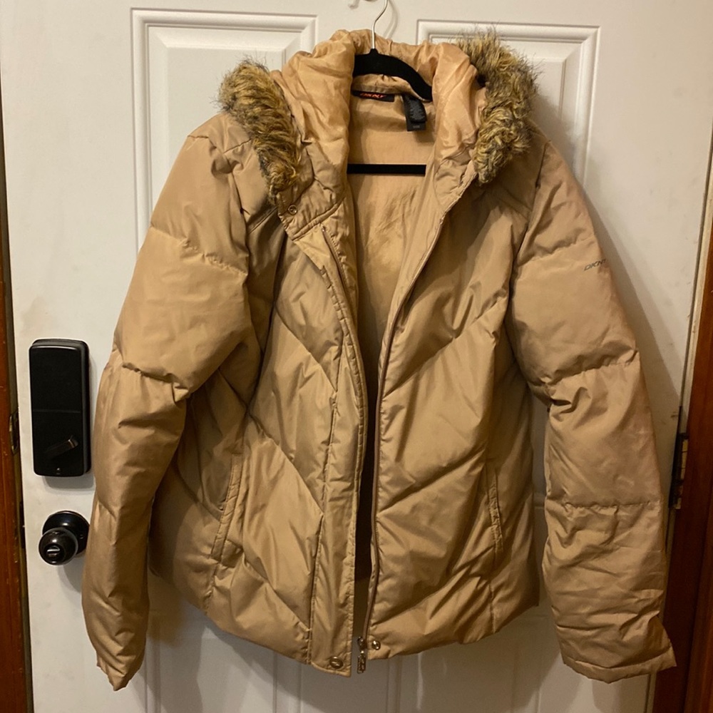 DKNY women’s size extra large winter coat.